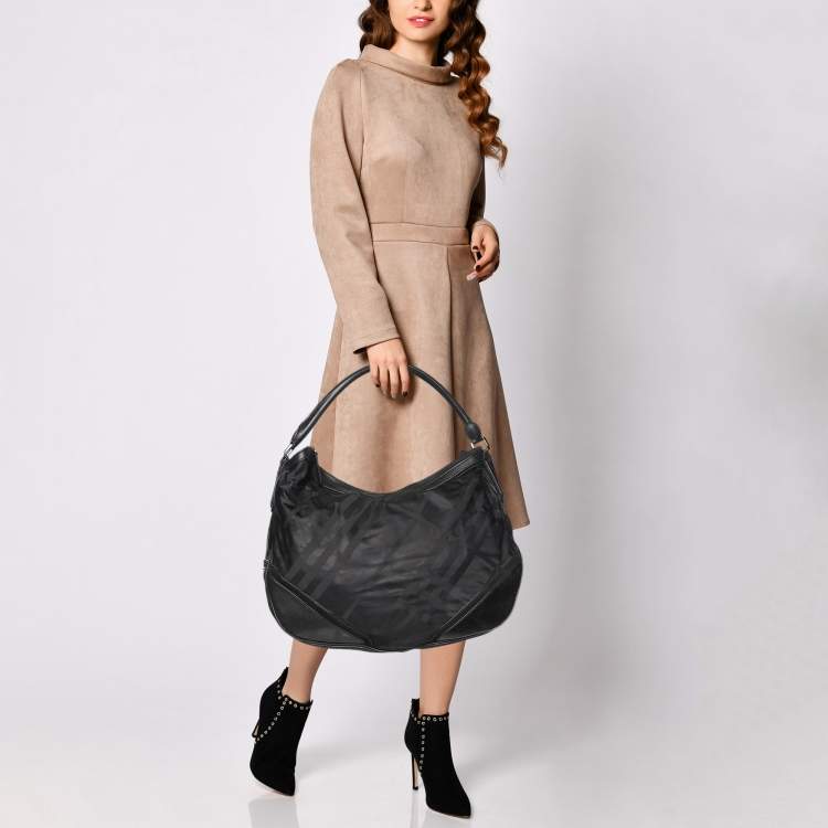 Pre Owned Burberry Black Check Nylon and Leather Maskell Hobo