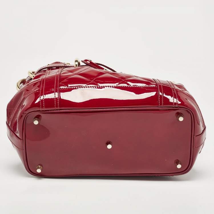 Pre Owned Burberry Red Quilted Patent Leather Baby Beaton Tote
