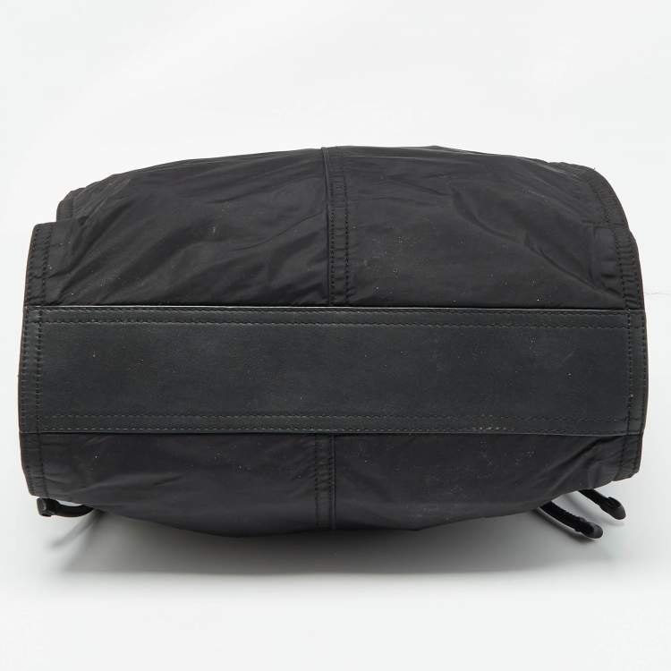 Pre Owned Burberry Black Nylon and Leather Buckleigh Tote