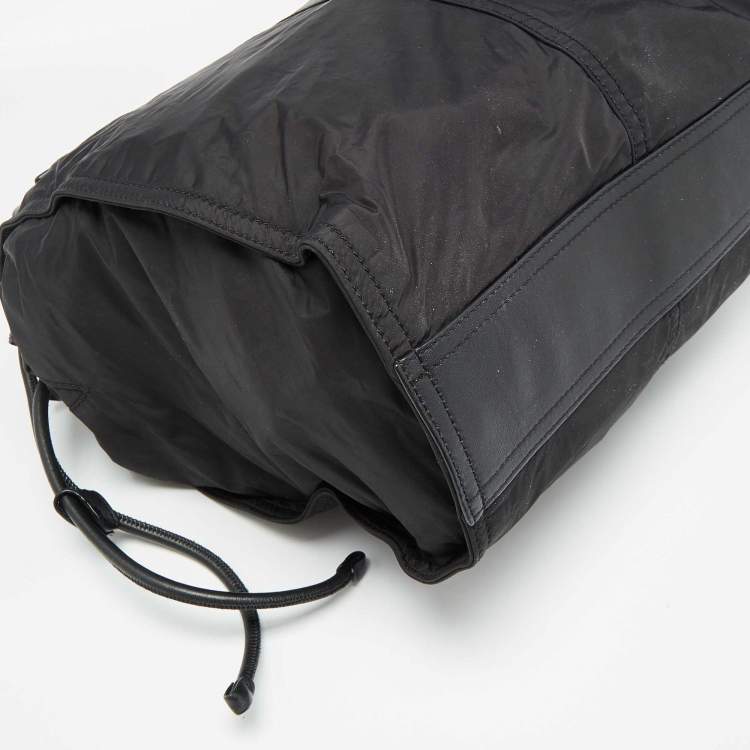 Pre Owned Burberry Black Nylon and Leather Buckleigh Tote