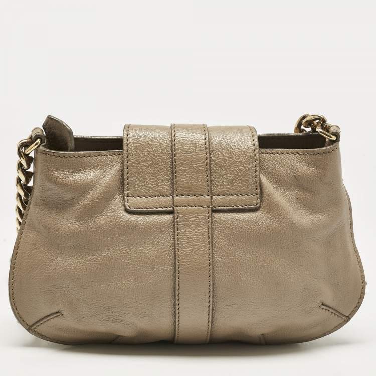Pre Owned Burberry Beige Leather Bartow Shoulder Bag