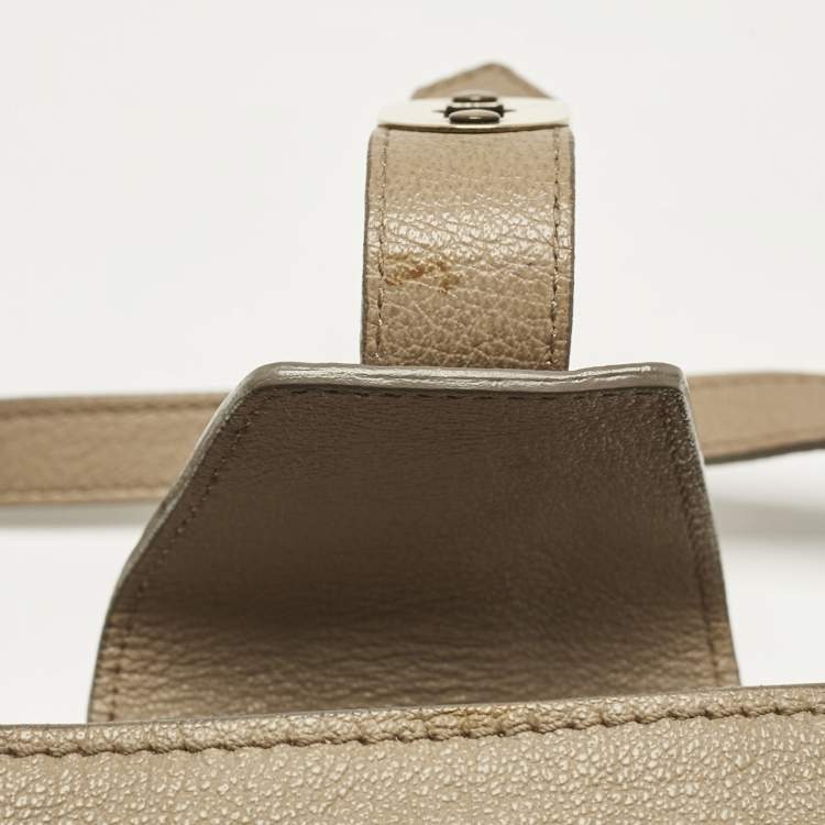 Pre Owned Burberry Beige Leather Bartow Shoulder Bag