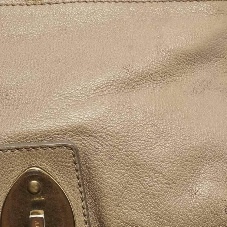 Pre Owned Burberry Beige Leather Bartow Shoulder Bag