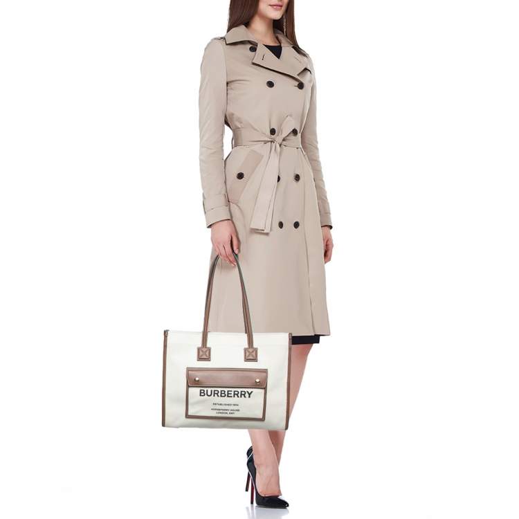 Pre Owned Burberry Beige/Brown Canvas And Leather Small Freya Tote
