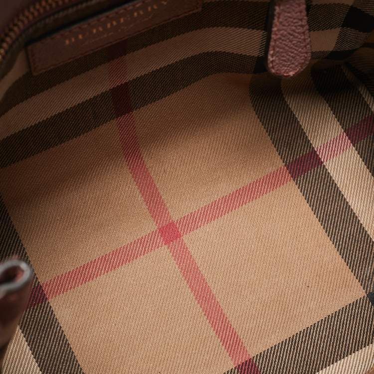 Pre Owned Burberry Burgundy Grained Leather Small Buckle Tote
