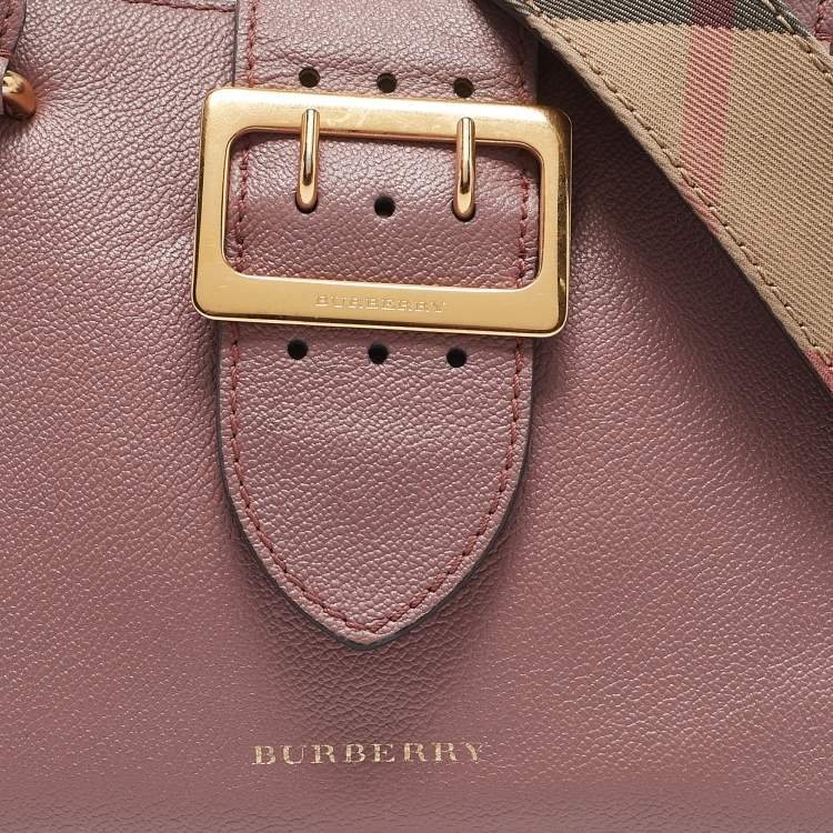 Pre Owned Burberry Burgundy Grained Leather Small Buckle Tote