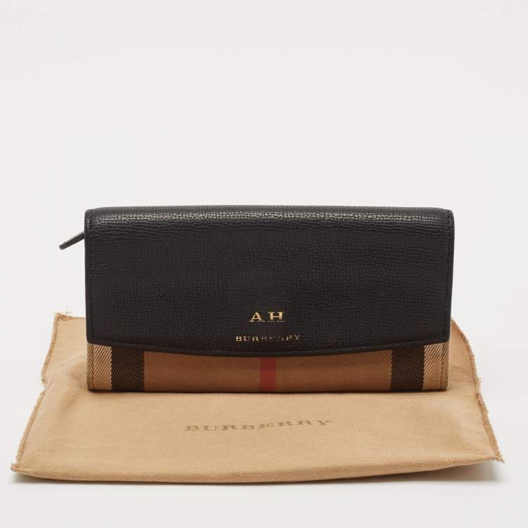 Pre Owned Burberry Beige/Black House Check Canvas and Leather Flap Continental Wallet