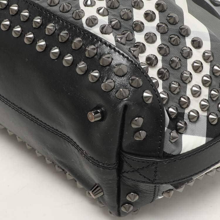 Pre Owned Burberry Grey/Black  Beat Check Nylon and Patent Leather Studded Hobo