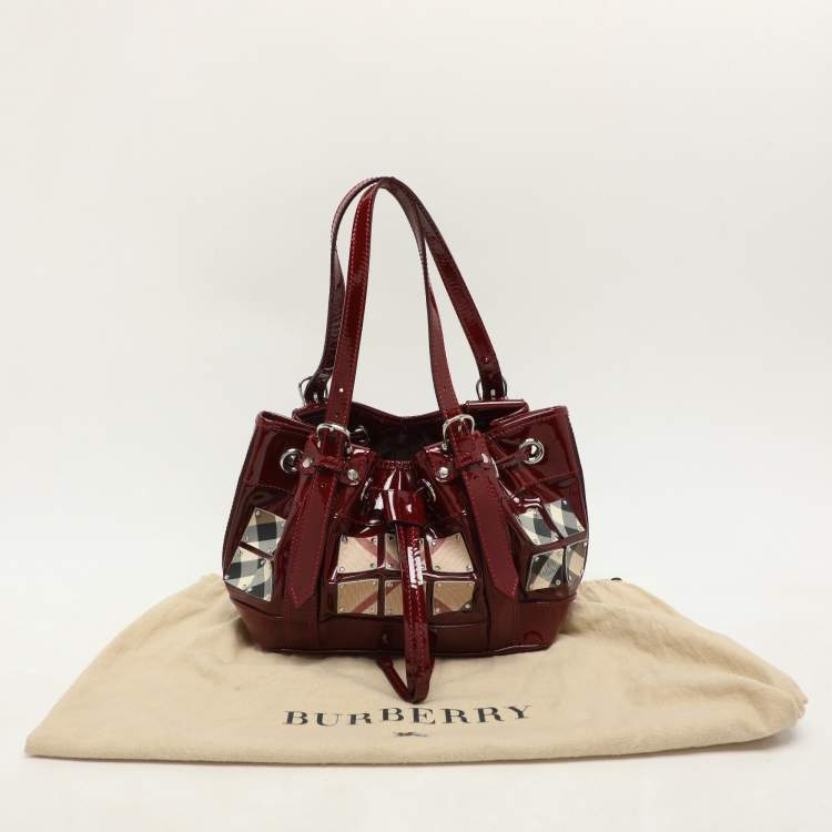 Pre Owned Burberry Red Nova Check Canvas and Patent Leather Small Warrior Armor Hobo