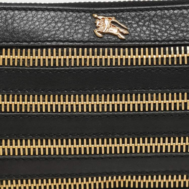 Pre Owned Burberry Black Leather Zip Detail Wristlet Clutch