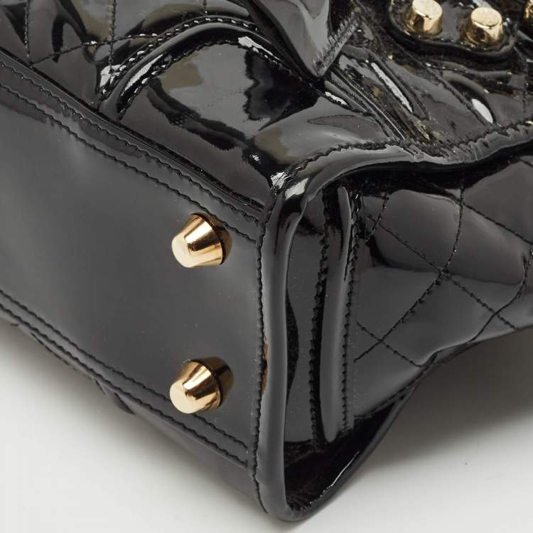 Pre Owned Burberry Black Quilted Patent Leather Mini Manor Tote