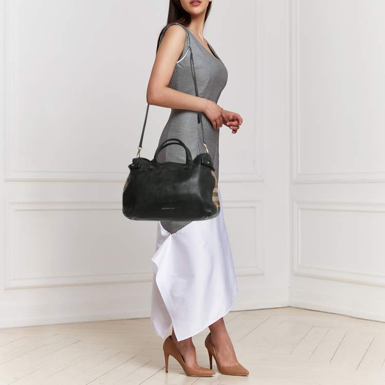 Pre Owned Burberry Black Leather and House Check Fabric Medium Banner Tote