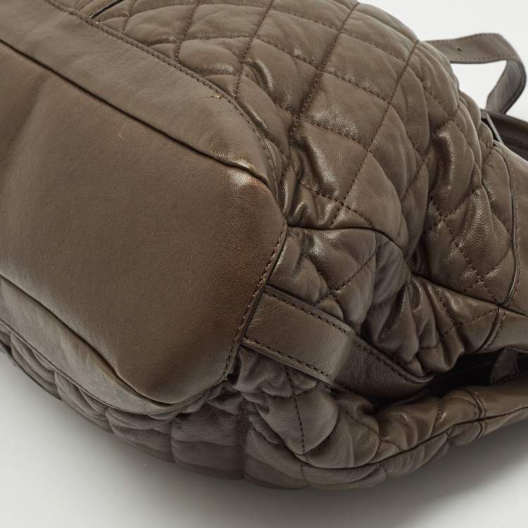 Pre Owned Burberry Olive Green Quilted Leather Medium Enmore Hobo