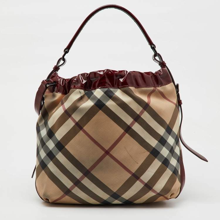 Pre Owned Burberry Beige/Burgundy Nova Check PVC and Patent Leather Drawstring Hobo