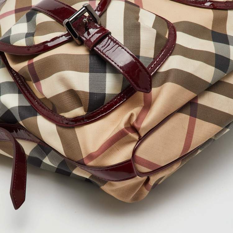 Pre Owned Burberry Beige/Burgundy Nova Check PVC and Patent Leather Drawstring Hobo