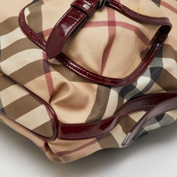 Pre Owned Burberry Beige/Burgundy Nova Check PVC and Patent Leather Drawstring Hobo