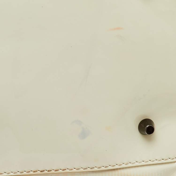 Pre Owned Burberry White/Beige Check Patent Leather Bilmore Tote