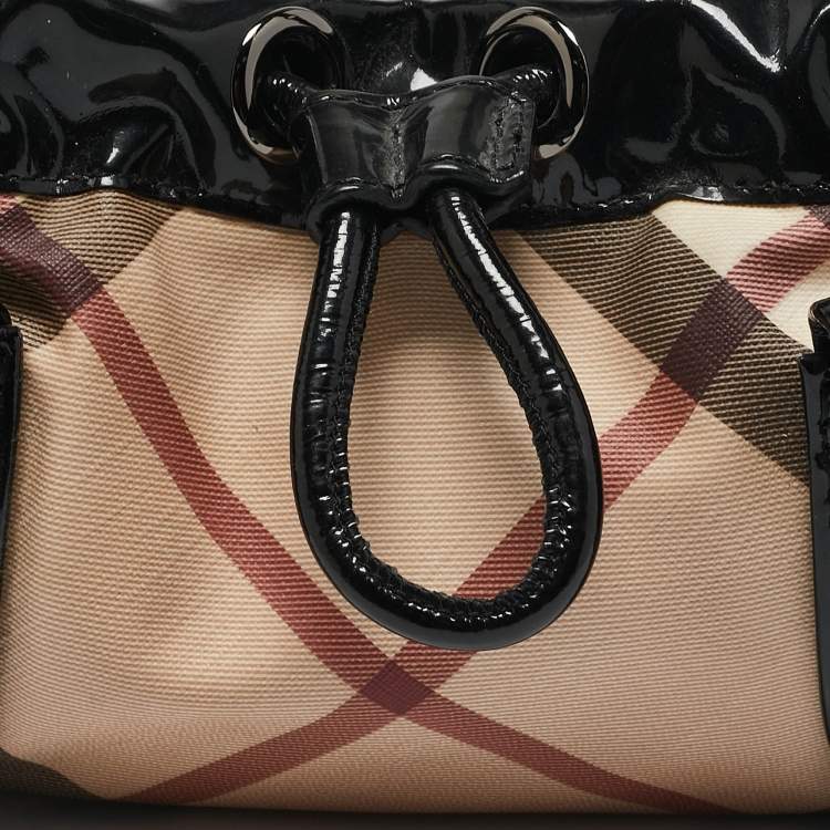 Pre Owned Burberry Beige/Black Nova Check PVC and Patent Leather Front Pocket Bag