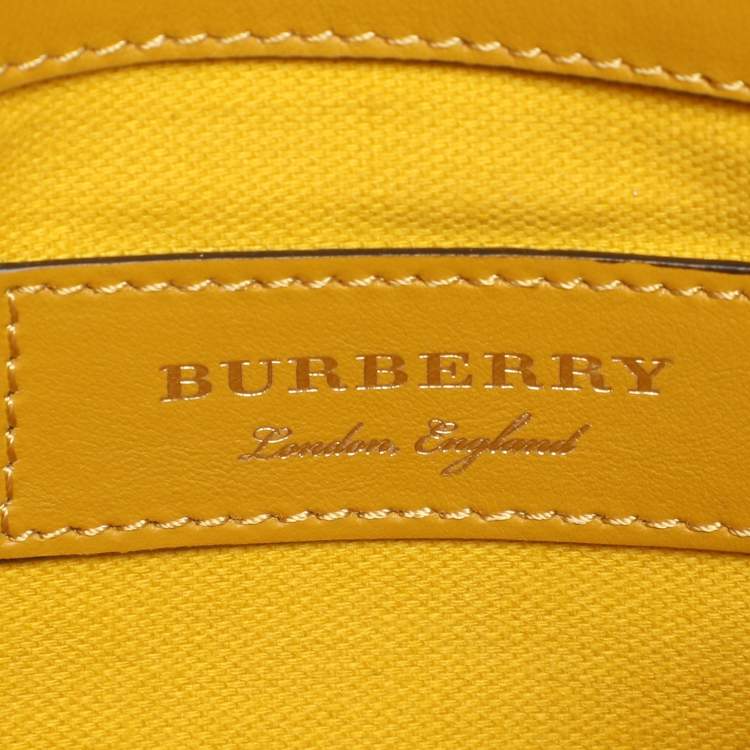 Pre Owned Burberry Pink/Beige Haymarket PVC and Leather Loxley Crossbody Bag