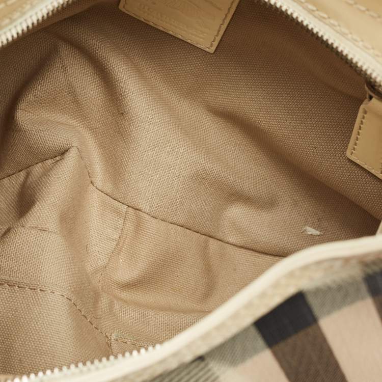 Pre Owned Burberry Cream/Beige House Check Heart PVC and Patent Leather Brooklyn Hobo