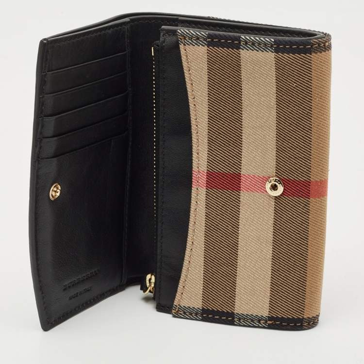 Pre Owned Burberry Black/Beige House Check Canvas and Leather Wellington Compact Wallet