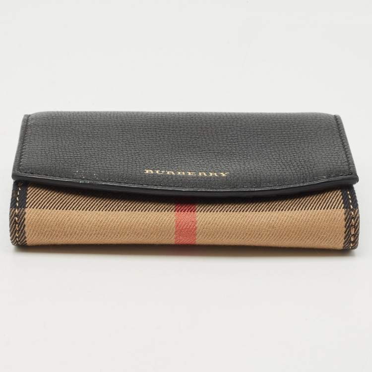 Pre Owned Burberry Black/Beige House Check Canvas and Leather Wellington Compact Wallet