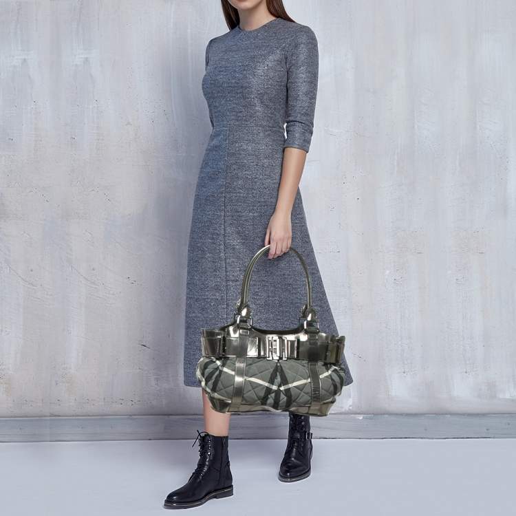 Pre Owned Burberry Black/Grey Beat Check Nylon and Patent Leather Small Healy Tote
