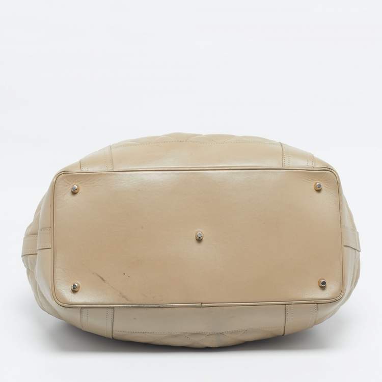 Pre Owned Burberry Beige Quilted Leather Beaton Tote