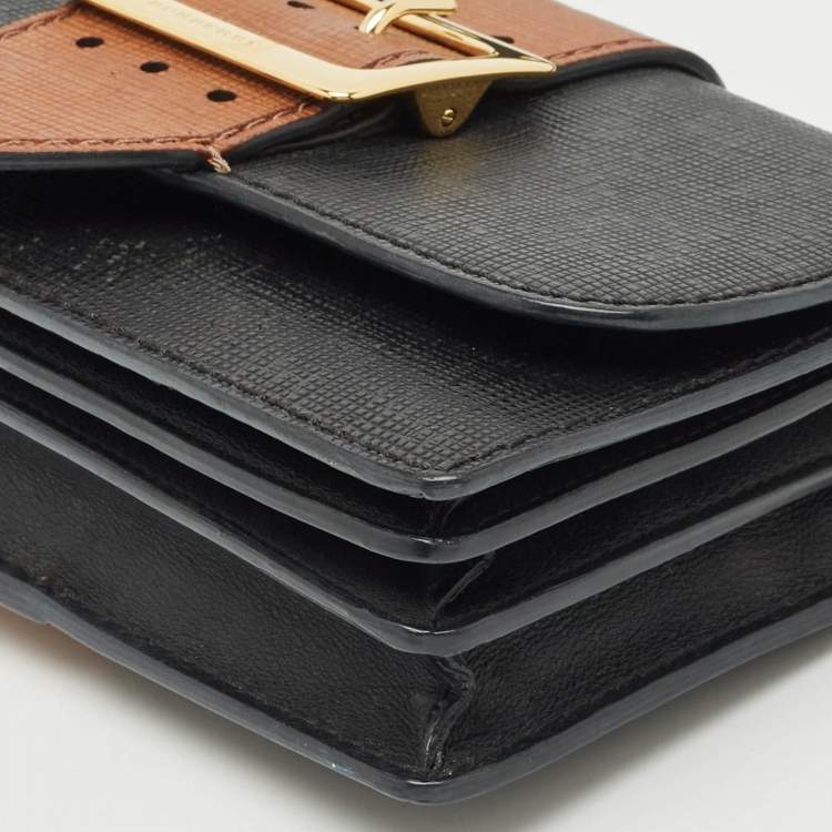 مملوكة مسبقًا Burberry Black/Brown Leather Madison Buckle Flap Crossbody Bag
