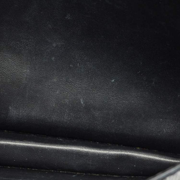 مملوكة مسبقًا Burberry Black/Brown Leather Madison Buckle Flap Crossbody Bag