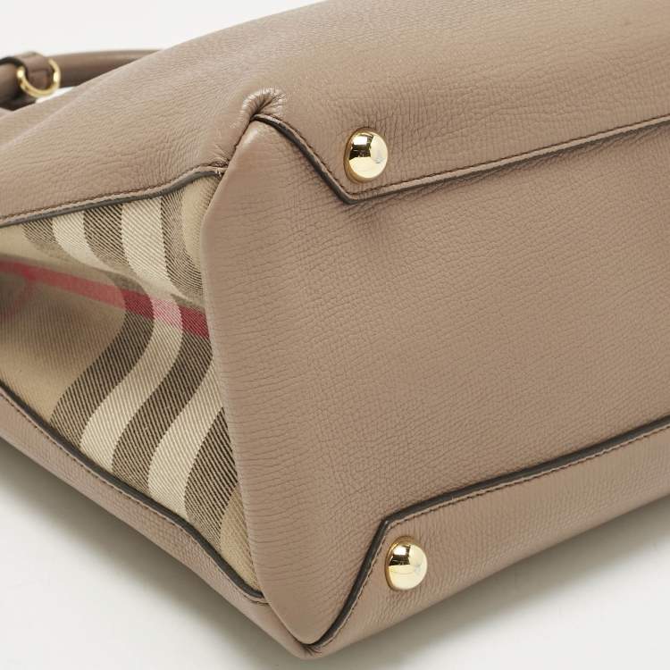 Pre Owned Burberry Brown Leather and House Check Fabric Medium Banner Tote