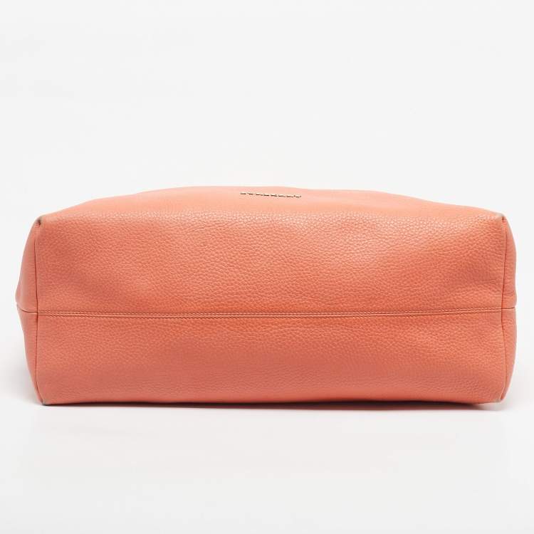 Pre Owned Burberry Peach Grained Leather Baynard Tote