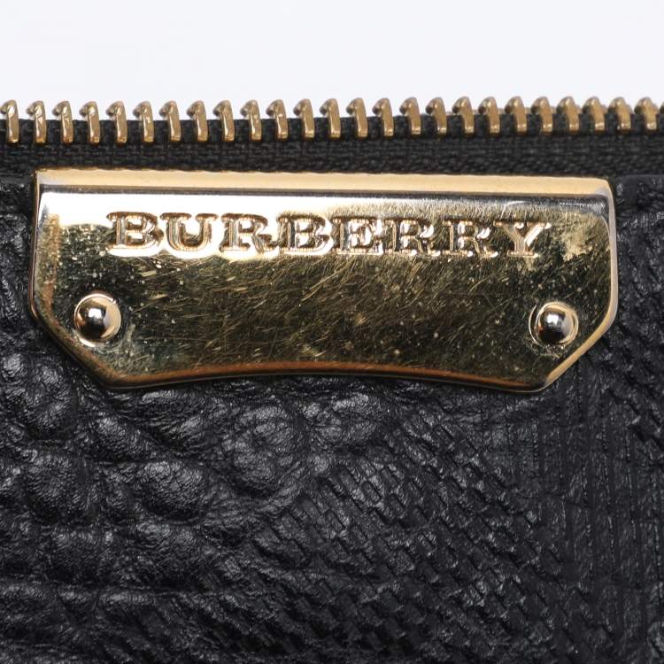 Pre Owned Burberry Black Grained Leather Chichester Crossbody Bag