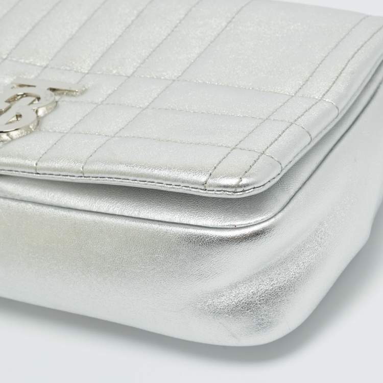 Pre Owned Burberry Silver Quilted Leather Small Lola Shoulder Bag
