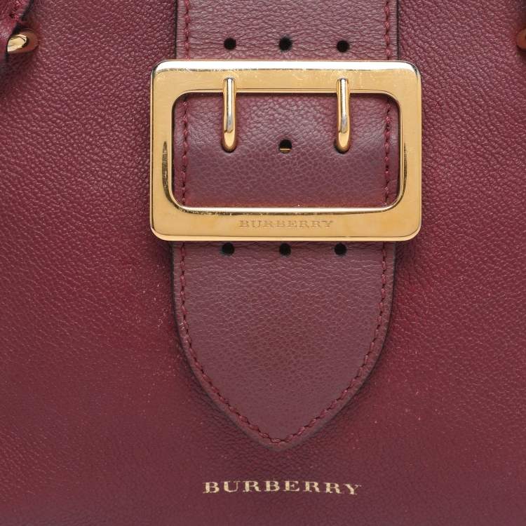 Pre Owned Burberry Burgundy Grainy Leather Small Buckle Tote
