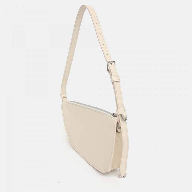 Pre Owned Burberry Cream Leather shoulder bag