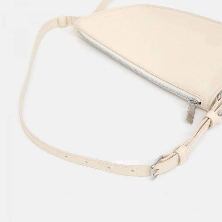 Pre Owned Burberry Cream Leather shoulder bag