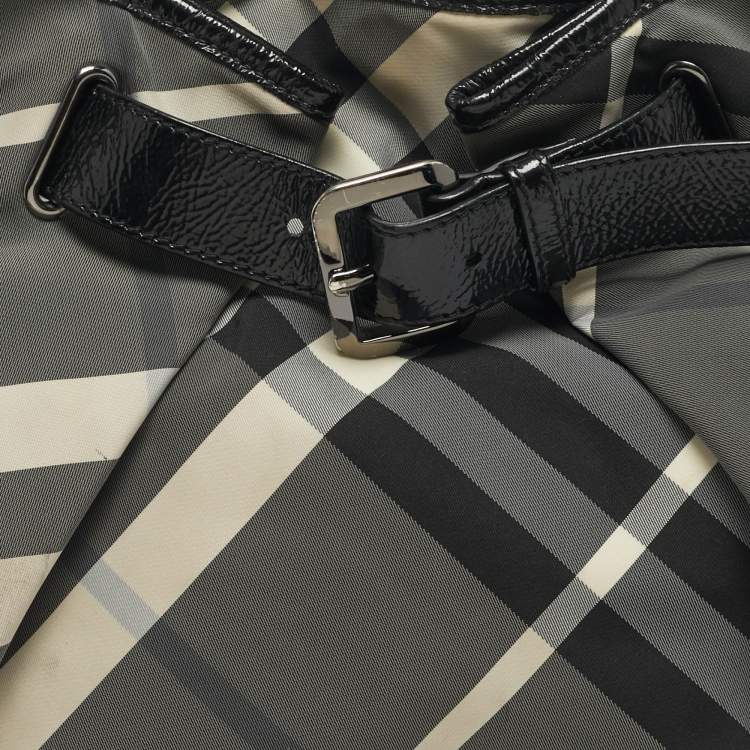 Pre Owned Burberry Black Smoked Check Nylon and Patent Leather Hobo