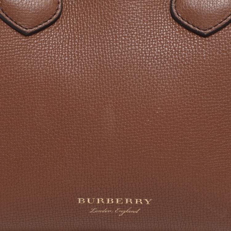 Pre Owned Burberry Brown/Beige House Check Fabric and Leather Small Banner Tote