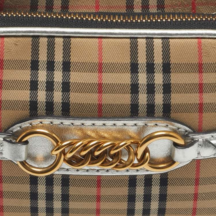 Pre Owned Burberry Silver/Beige 1983 Knight Check Fabric Chain Link Camera Bag