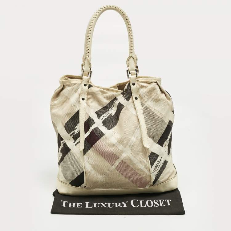 Pre Owned Burberry Cream/Off White Brushstroke Paint Canvas and Leather Snap Tote