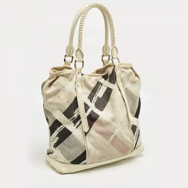 Pre Owned Burberry Cream/Off White Brushstroke Paint Canvas and Leather Snap Tote
