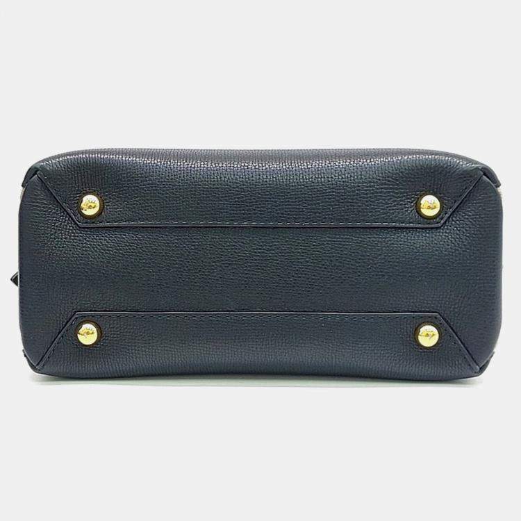 Pre Owned Burberry Black Leather Camberley Small Shoulder Bag