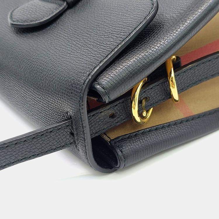 Pre Owned Burberry Black Leather Camberley Small Shoulder Bag