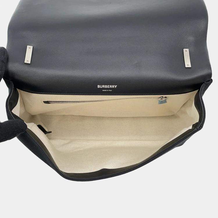 مملوكة مسبقًا Burberry Roller Chain shoulder Black/White Canvas Leather