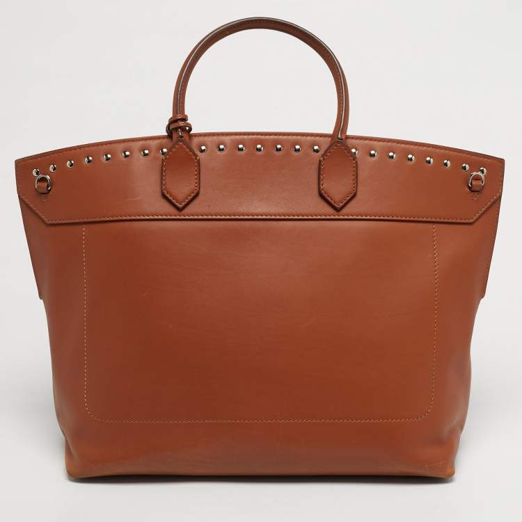 Pre Owned حقيبة بربري مجتمع بمقبض علوي جلد بني مع مسامير