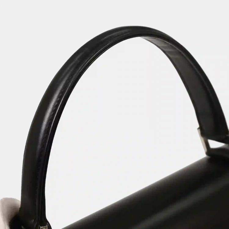 Pre Owned Burberry Black Leather Handbag