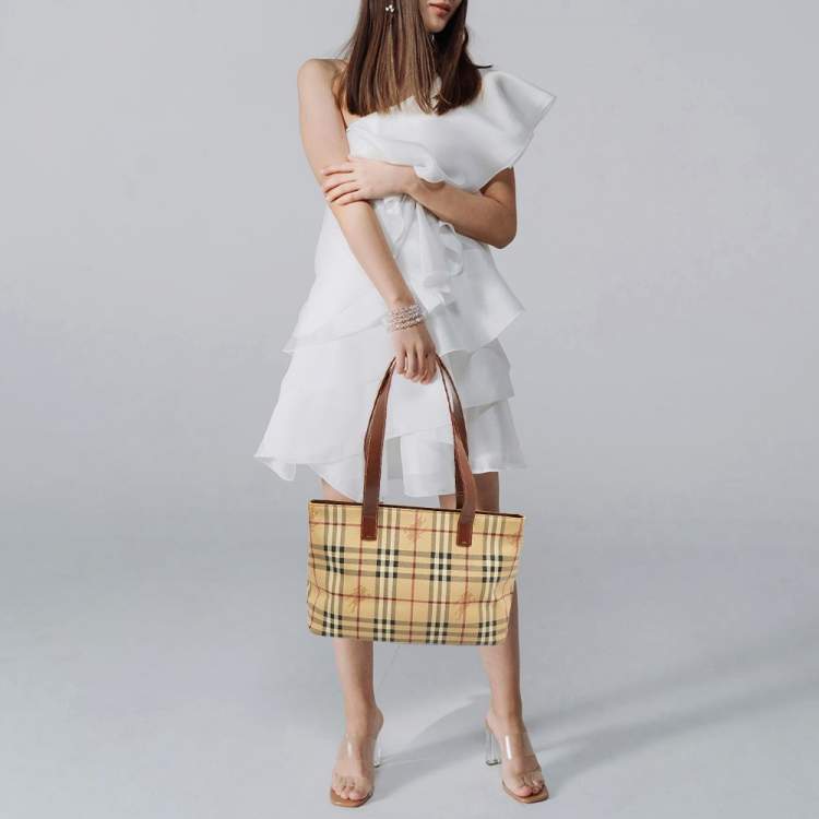 Pre Owned Burberry Beige/Brown Haymarket Check Coated Canvas and Leather Tote