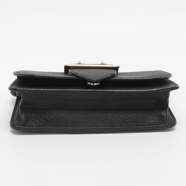 Pre Owned Burberry Medley Black Leather Crossbody Bag