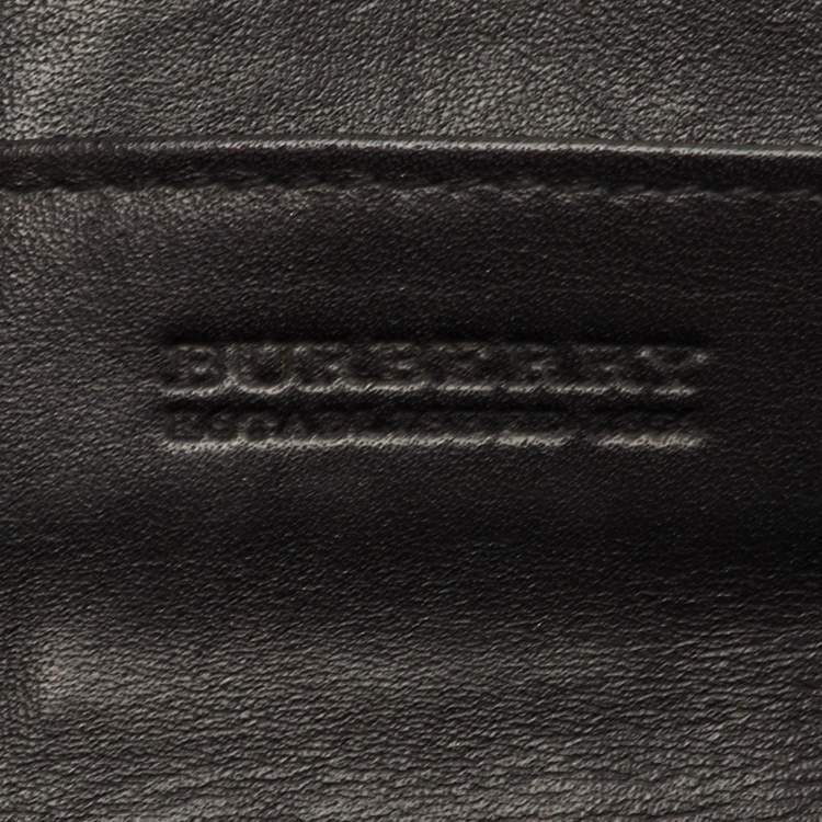 مملوكة مسبقًا Burberry Beige/Black Nova Check PVC and Patent Leather Flap Continental Wallet